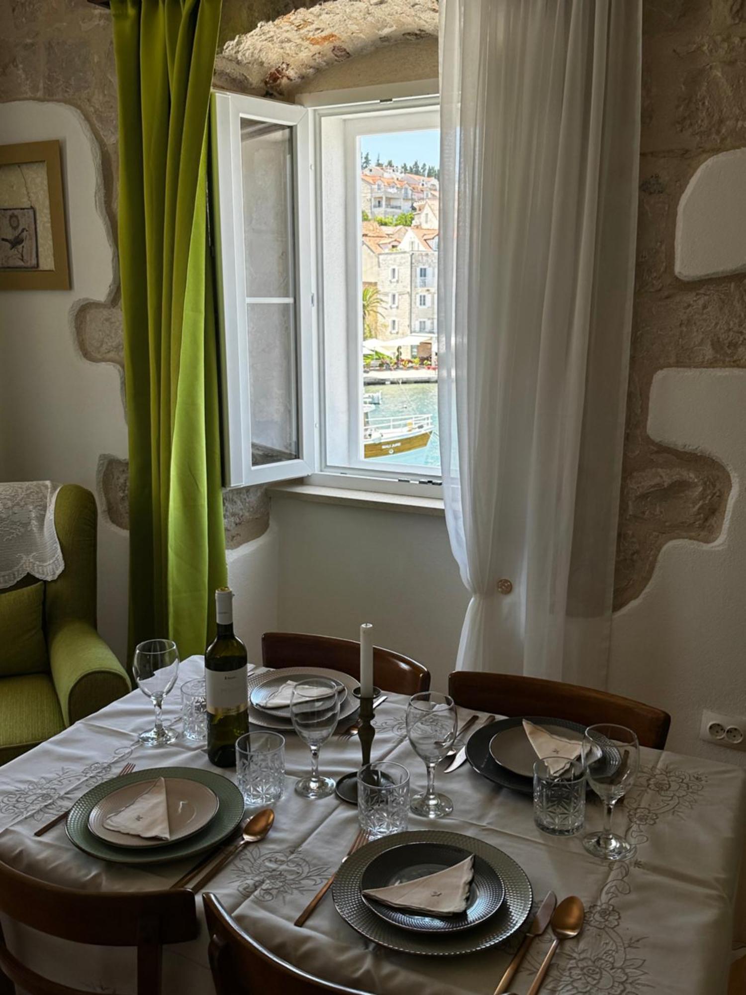 Castel Nonna Franka Apartment Sutivan Exterior foto