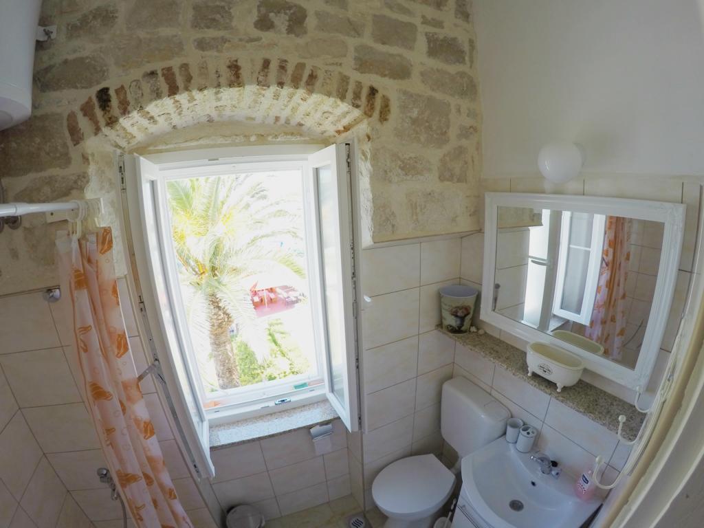 Castel Nonna Franka Apartment Sutivan Exterior foto